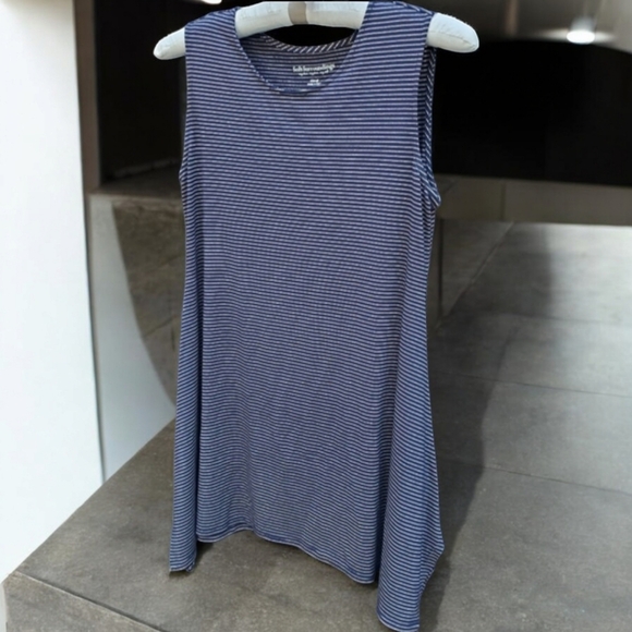 Soft Surrounding Navy Striped Tank Top XS Swing Metallic Gold Stripes - Picture 7 of 7